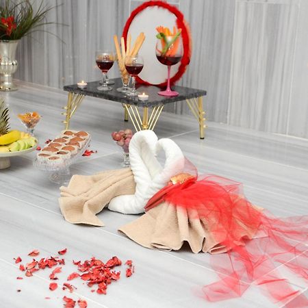 Mills Hotel تِكيِرداغ المظهر الخارجي الصورة