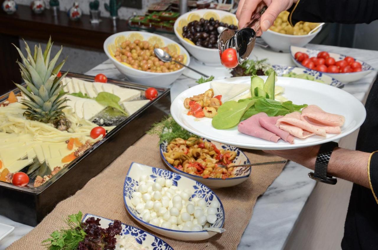 Mills Hotel تِكيِرداغ المظهر الخارجي الصورة