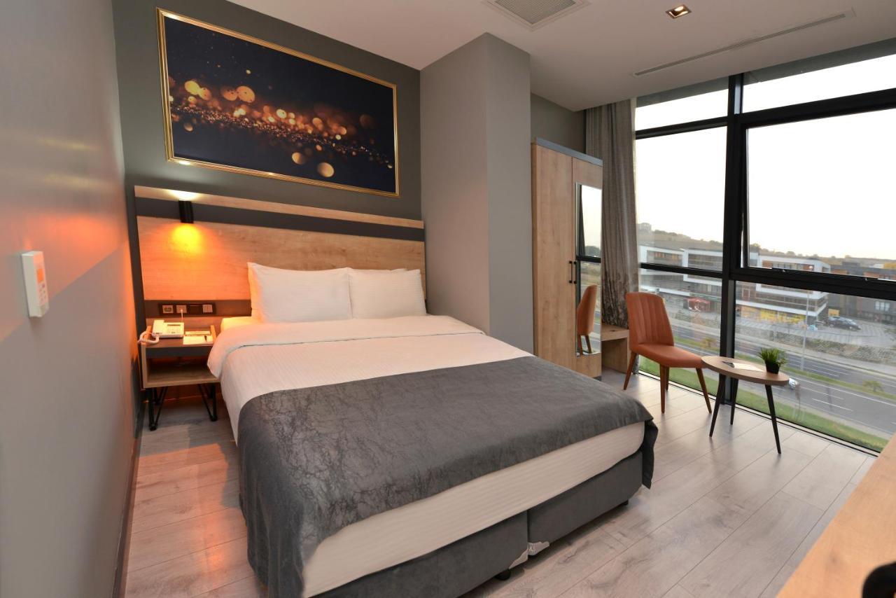 Mills Hotel تِكيِرداغ المظهر الخارجي الصورة