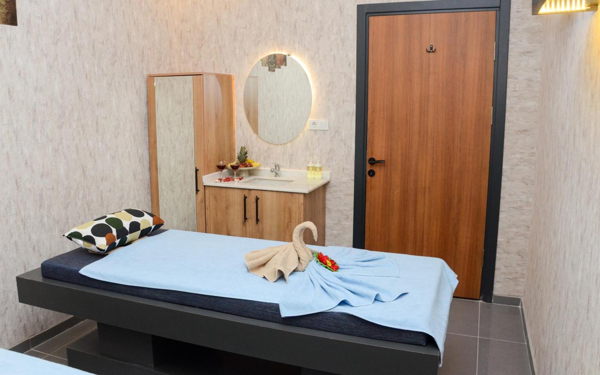 Mills Hotel تِكيِرداغ المظهر الخارجي الصورة